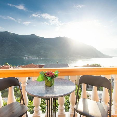 Apartment Ena With Amazing Sea View Kotor Dış mekan fotoğraf